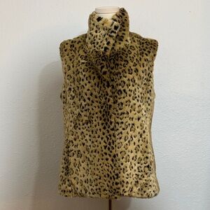Kristen Blake Leopard Print Faux Fur Vest size Medium